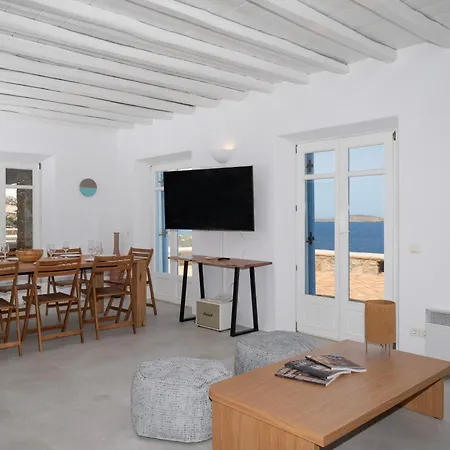 Salty View Villa *